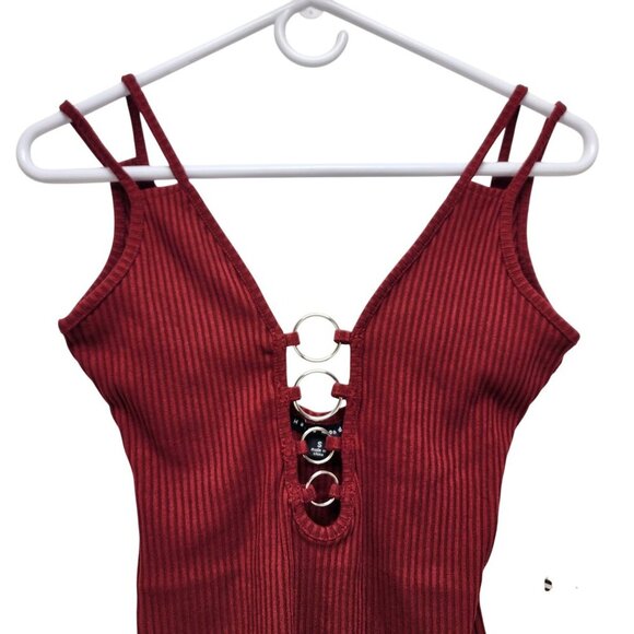 Ribbed Burgundy Bodysuit With Metal Ring Details Design By Hate Monde - Size S - Picture 10 of 11